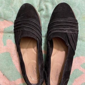 Clarks Black Leather Minimalist Flats